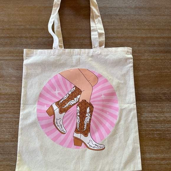Stylish Cream Tote Bag with Western Boot Design - Picture 1 of 1
